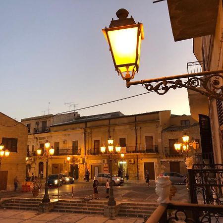 Appartamento Cortile Umberto Racalmuto Esterno foto