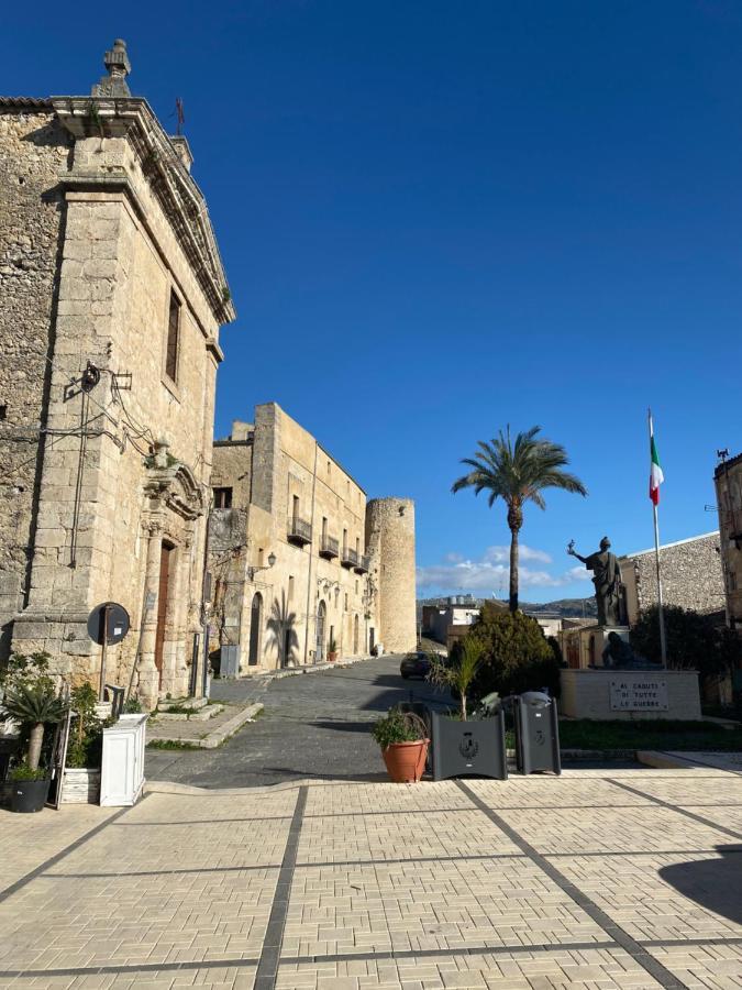 Appartamento Cortile Umberto Racalmuto Esterno foto